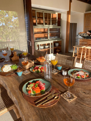 Food & Drinks 4, Villa Biarritz, Badung