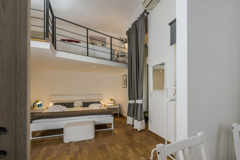 Room 3, Babuino Superior - Spanish Steps, Rome