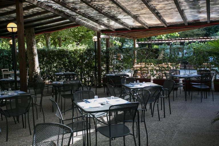 Food & Drinks 5, Italian Holidays Mobile house in Ameglia, La Spezia