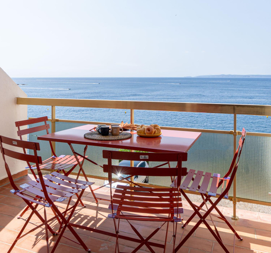 Exterior & Views 5, sea blue apartment, Girona