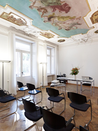 Others 3, Business Center IN Villa, Bellinzona