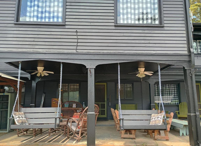 Cottage Place on Squam Lake - Cabins, Grafton