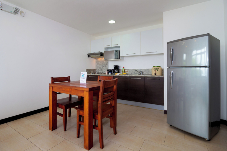 Others 5, BAY VIEW HOUSE, Santa Cruz