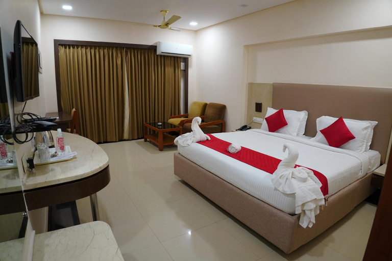 4, HOTEL GRAND NAGARJUNA, Guntur