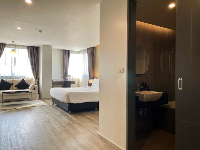 Bedroom 6