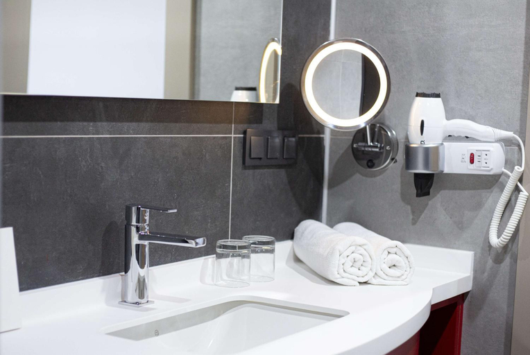 Bathroom 5, Ramada Resort by Wyndham Kizkalesi, Erdemli