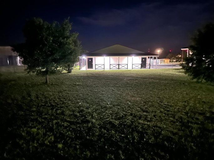 Others 3, Halte Hotel, Charente-Maritime