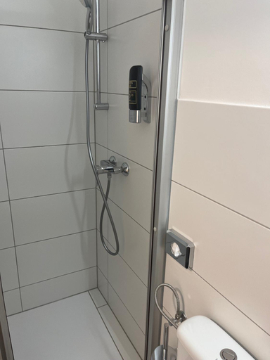 Bathroom 4, Hotel Post 17, Braunau am Inn
