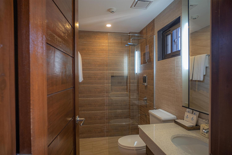 Bedroom 4, Parklane Bohol Resort and Spa, Anda