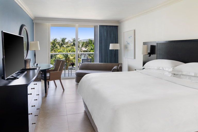 Bedroom 3, Dreams Rose Hall Resort & Spa - All Inclusive