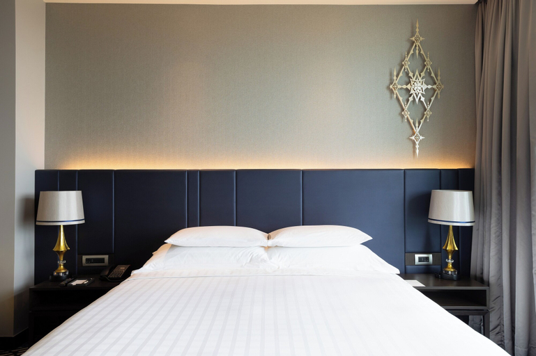 Bedroom 25