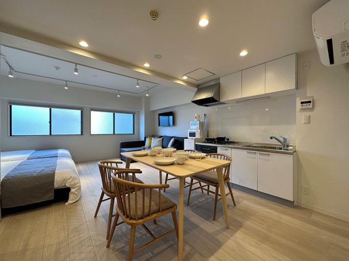 Others 4, F Style, Hiroshima