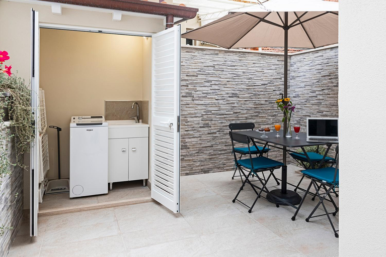 Others 3, Versilia Residence - Colombo, Lucca