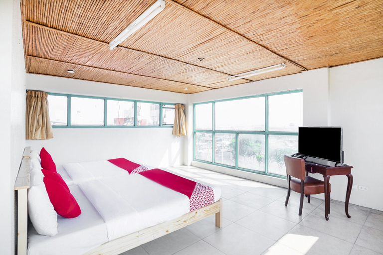 Bedroom 5, Manila Airport, Parañaque