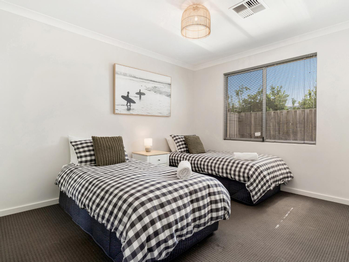 Bedroom 2, Estuary Break in Erskine, Mandurah
