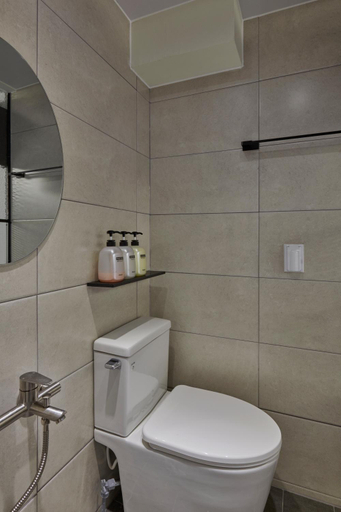 Bathroom 3, Eight Rest Hostel Myeong-dong, Jung