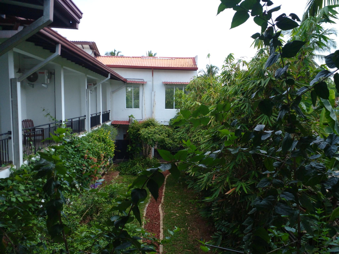 Exterior & Views 1, Cumini Resort, N. Palatha East