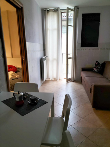 Dining Room 24