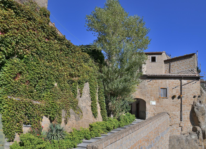 Palazzo Granaroli, Viterbo