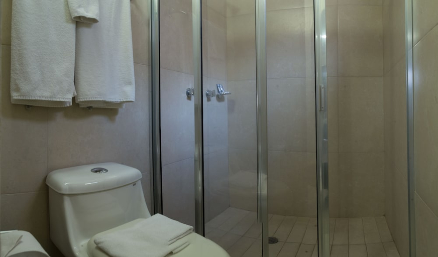 Bathroom 3, Hotel La Riviera, Culiacán