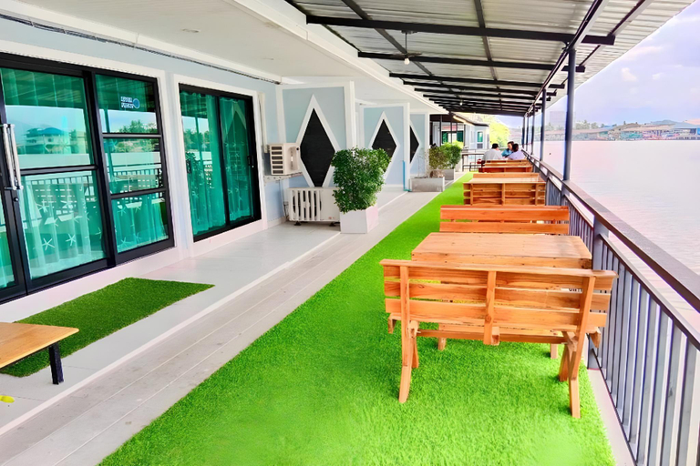 Public Area 4, Hotel Chaiyai river front, Sichon