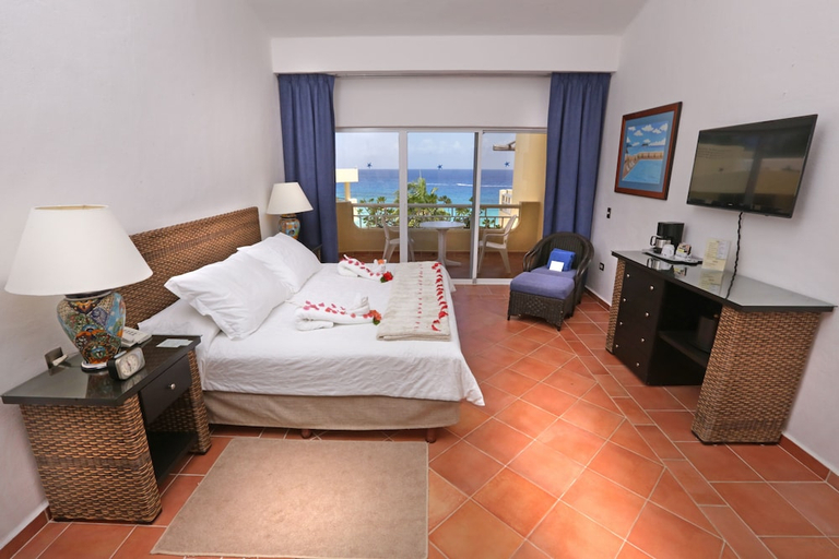 Bedroom 3, Playa Azul Cozumel Hotel, Cozumel