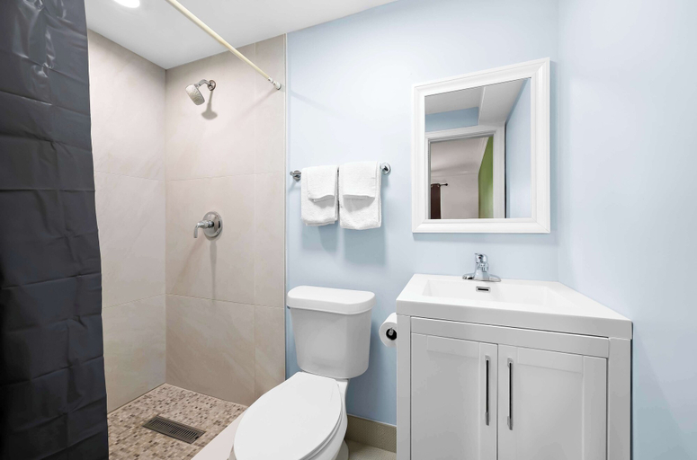 Bathroom 5, Americas Best Value Inn Historic Clewiston Inn, Hendry