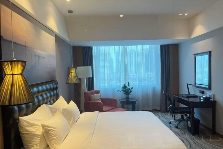 Bedroom 3, Beihai Hyatt Hotel (high-speed railway station store), Beihai