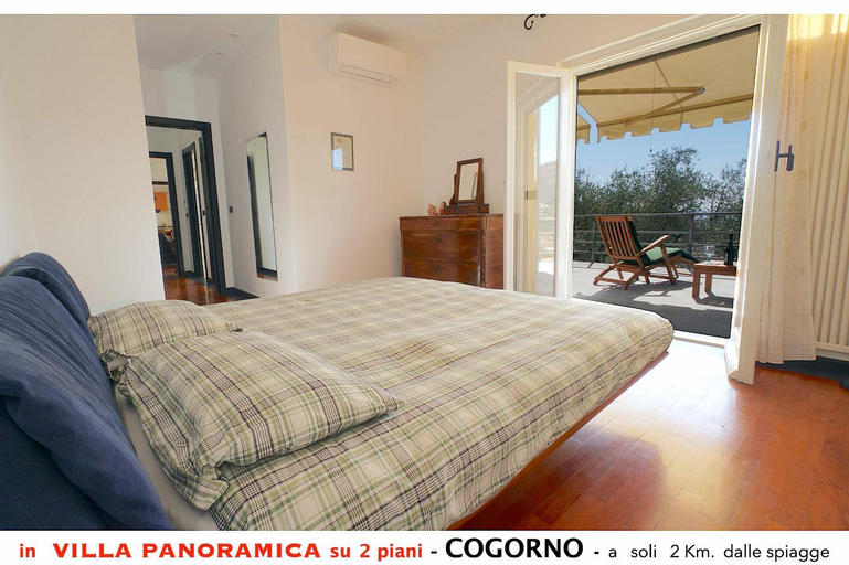 Bedroom 2, Villa tra gli ulivi - bellissima vista panoramica, Genova