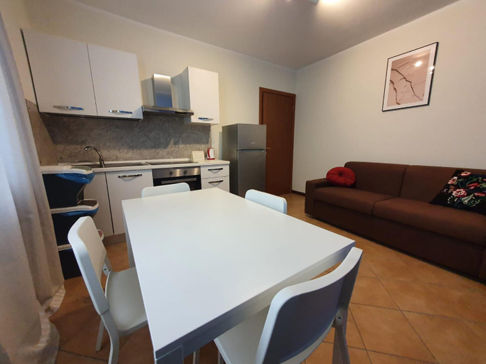 Dining Room 12
