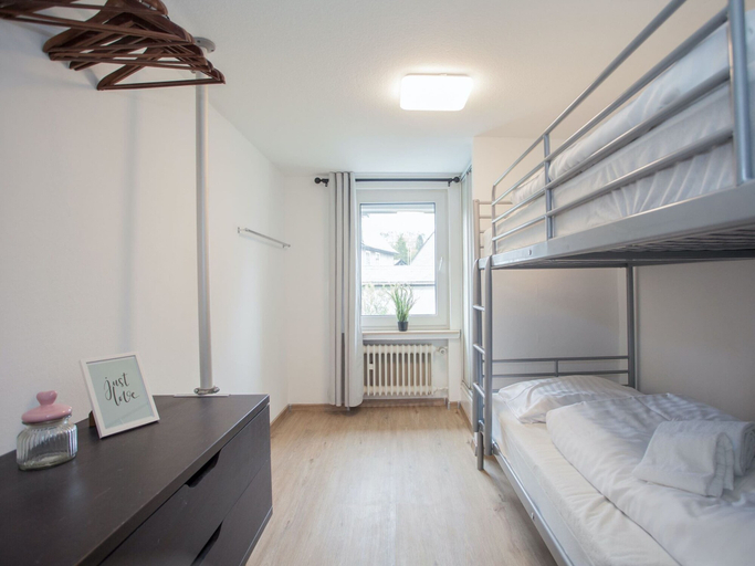 Room 2, Geraumige Wohnung Direkt am Skigebiet Gelegen, Hochsauerlandkreis