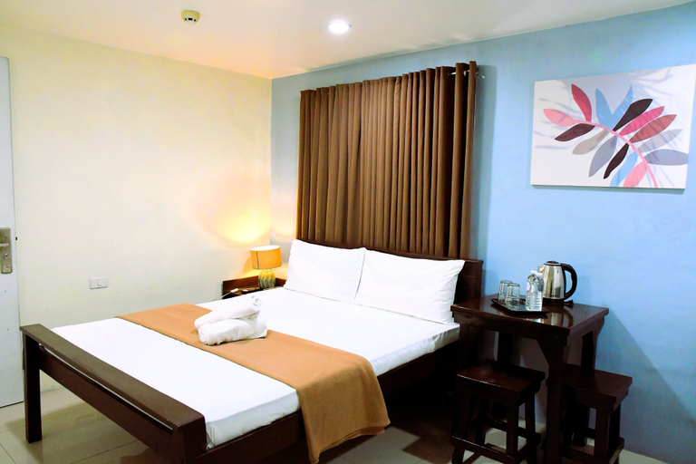 Others 5, Arzo Hotel Makati, Makati City