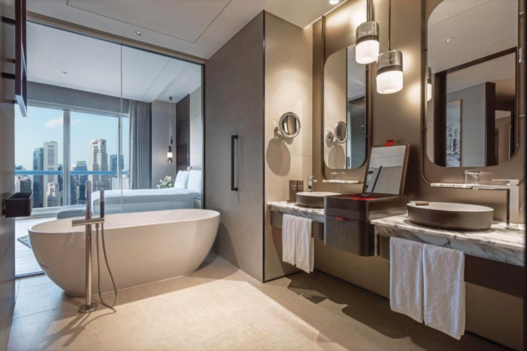 Bathroom 10