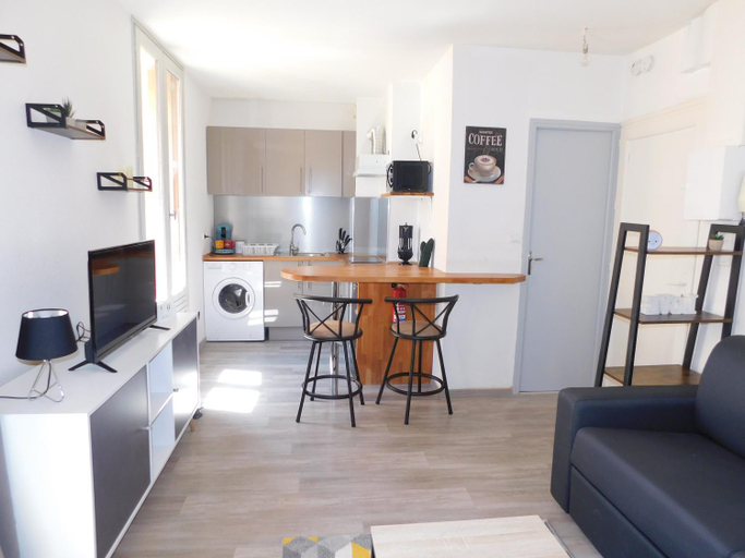 Others 3, Appartement tout equipe a 15 min des plages, Hérault