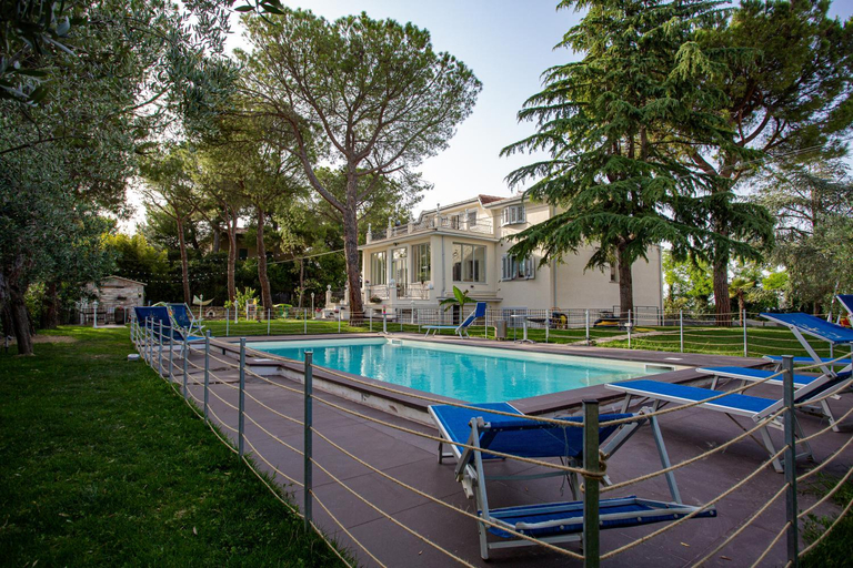 Sport & Beauty 2, b&b RetrO'Conero, Ancona