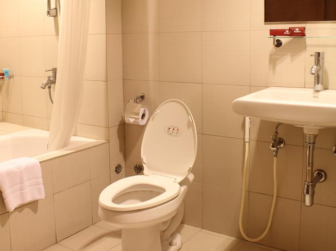 Bathroom 5