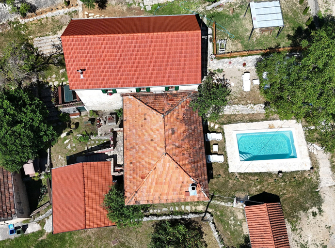 Exterior & Views 2, Apartment Rural Podastrana, Hrvace