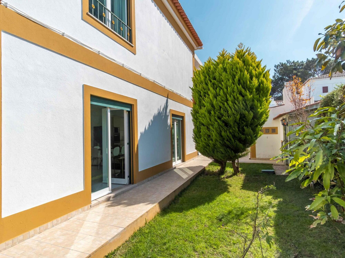 Exterior & Views, Lvpremier LA1 Heated Pool Jacuzzi AC Garden, Sesimbra