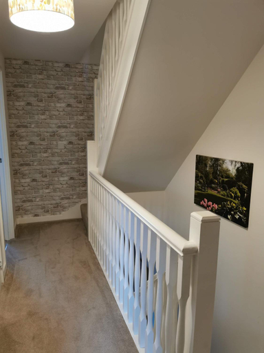 Others 3, Helena's Place (7 minutes walk to Nottingham Train station), Nottingham