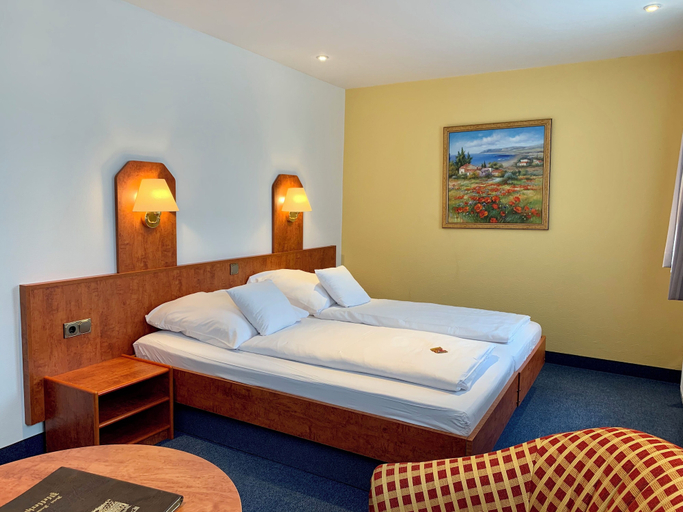 Bedroom 3, Hotel Pfefferhöhe, Vogelsbergkreis