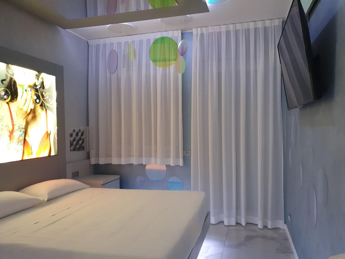 Others 5, C rooms - Suite a tema con vasca - Motel Monza, Milano