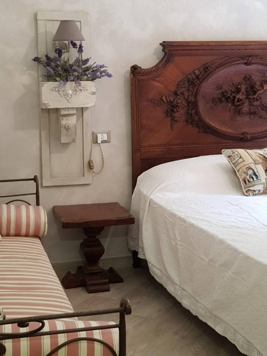 Bedroom 2, Nel giardino di Dafne, Verbano-Cusio-Ossola