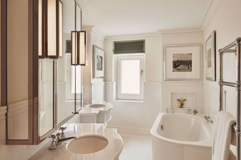 Bathroom 5, The Connaught, Maybourne, London