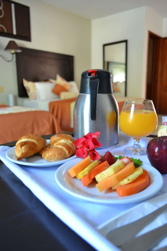 Food & Drinks 4, Hotel Maria Isabel, Colima