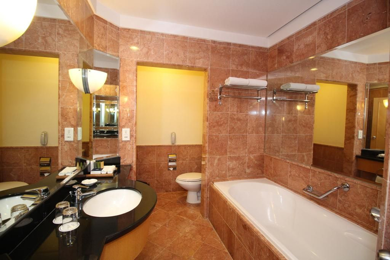 Bathroom 3, Royale Chulan Seremban, Seremban