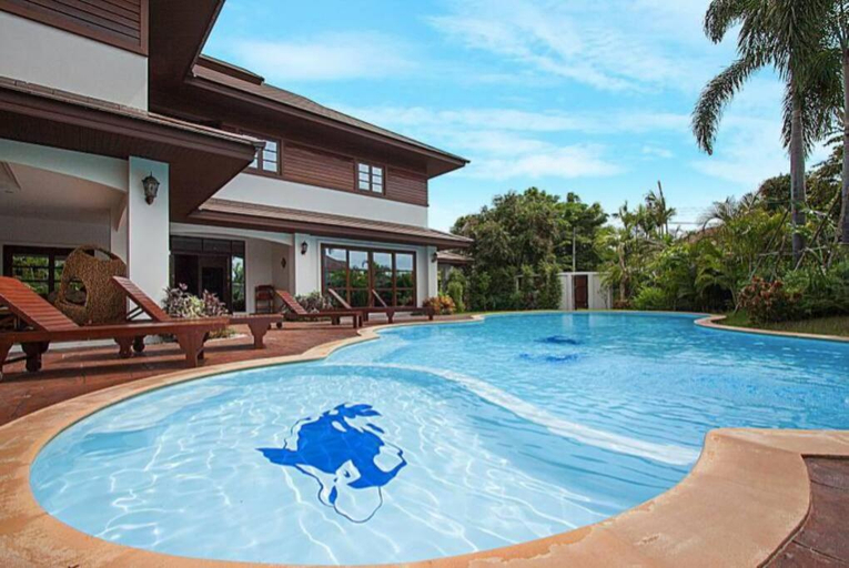 Oriential Thai Luxury Villa with Private Pool, Muang Chiang Mai
