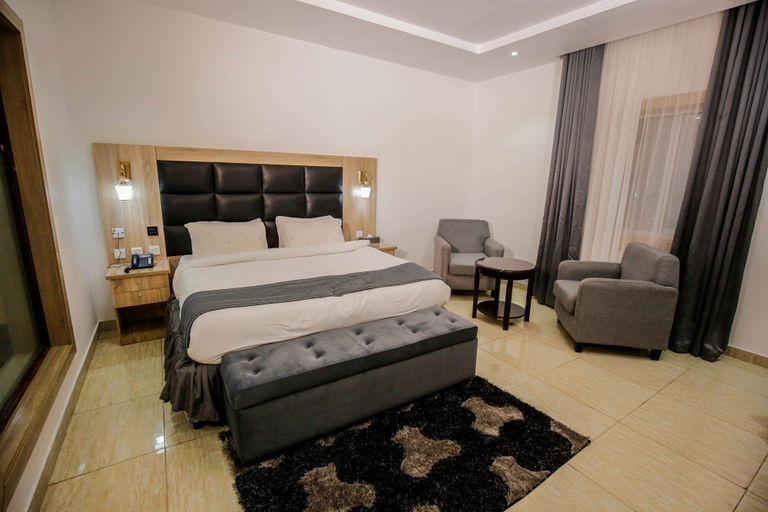 Bedroom 3, VINMILAN Hotel & Resort, Oshimili North