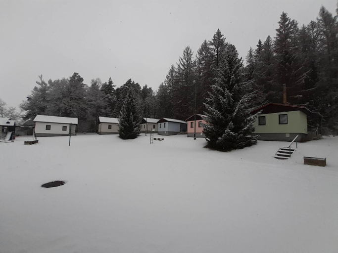 Others 5, Chata Nad rybnikem Hnacov, Klatovy