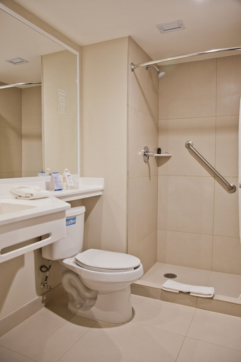Bathroom, City Express by Marriott Ciudad Juarez, Juárez