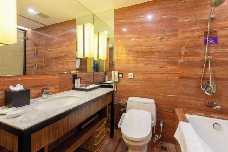 Bathroom 4, Yuyao Excemon Hemudu Hotel (Yangming Ancient Town), Ningbo